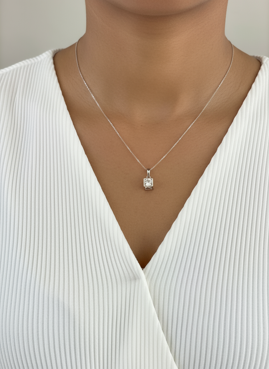 fabolla-everyday-heart-pendant-necklace-simple-gold-style