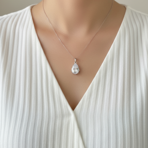 Fabolla Minimal Heart Pendant Necklace – Everyday Wear